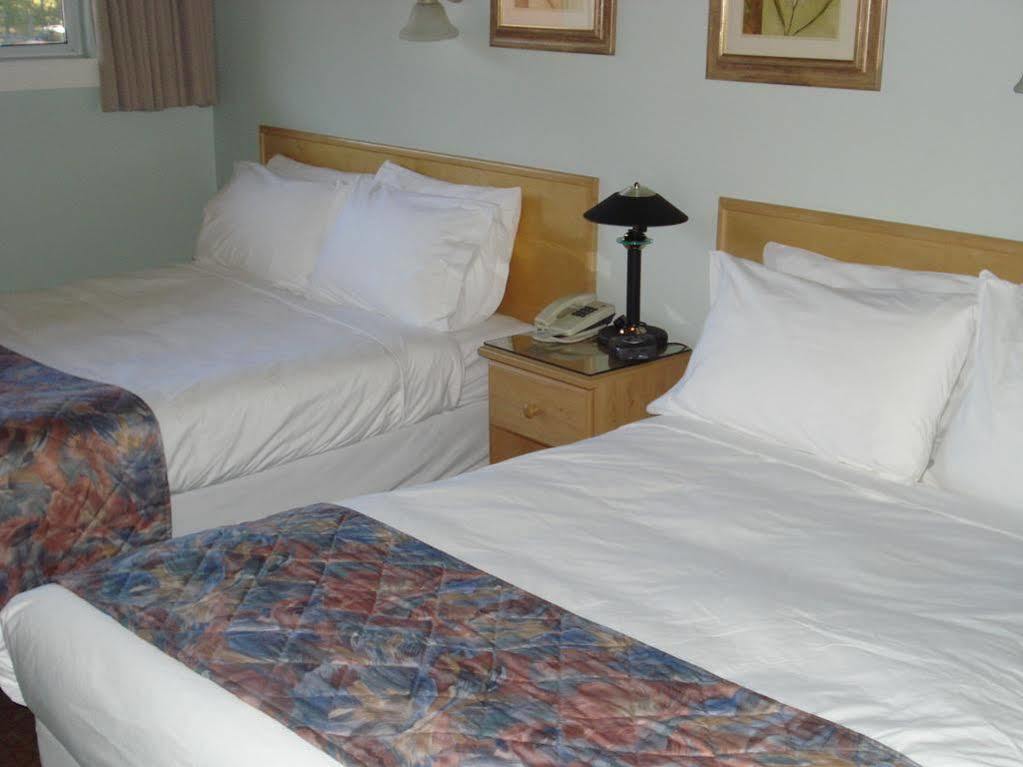 Hotel Harbour House